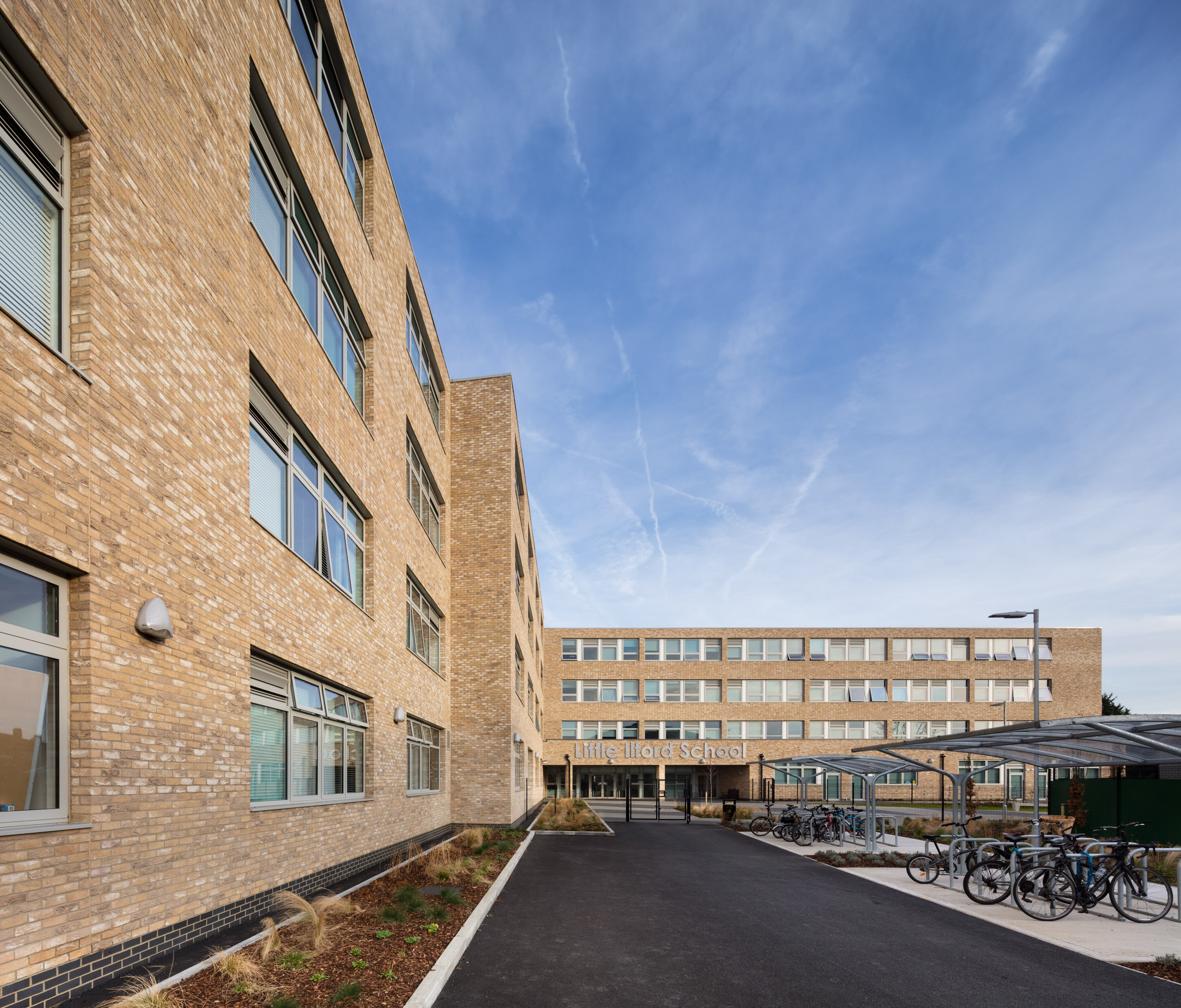 Little Ilford School